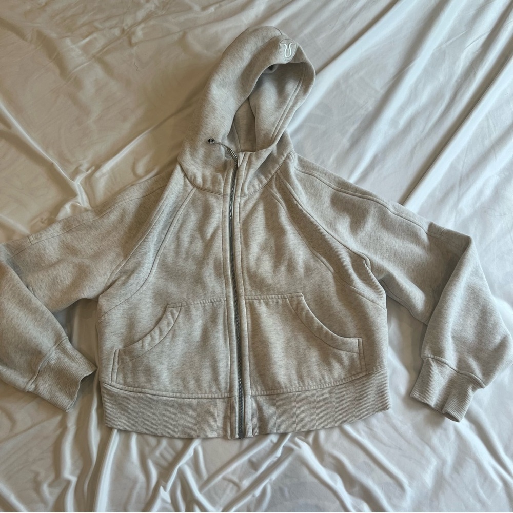 Lululemon heather beige scuba zip